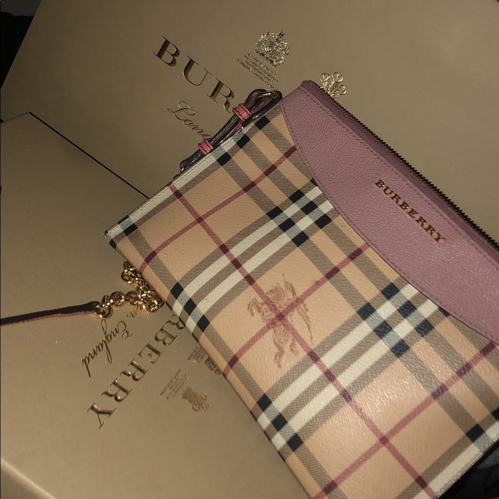 Burberry Purse
